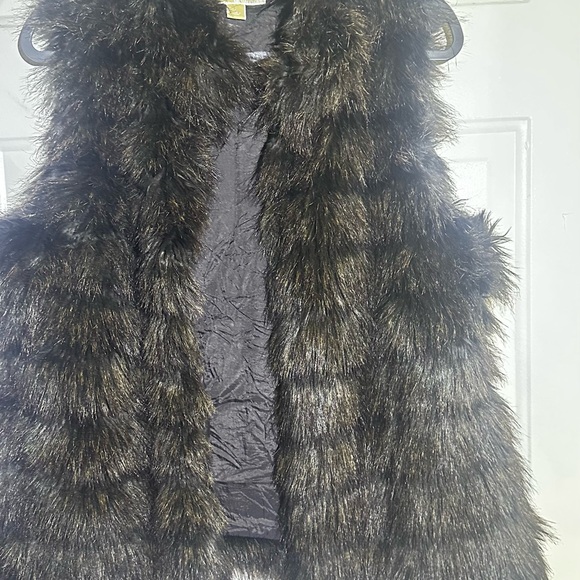 Michael kors Faux Fur Vest in Black and Gray - Picture 1 of 8